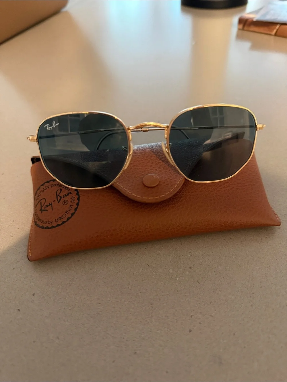 Ray-BanGold Frame Sunglasses with Dark Gray Lenses